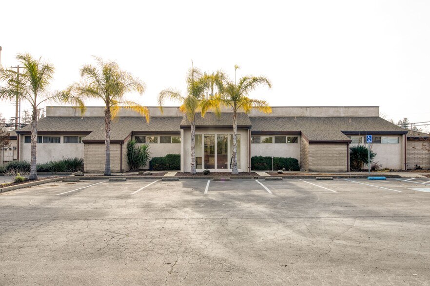 More Photos Of 2928 Eastern Ave, Sacramento Medical For Sale