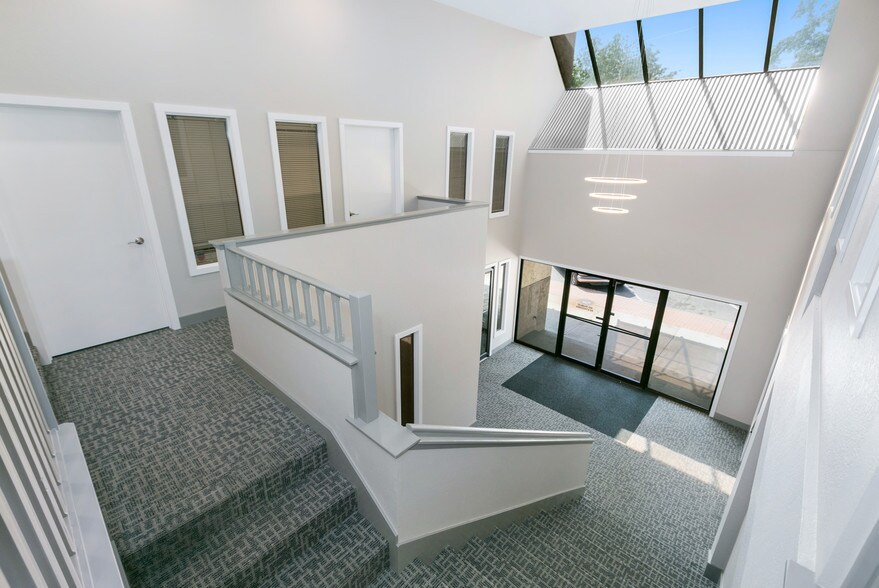 More Photos Of 101-111 S 3rd St, Yakima Office Residential For Lease