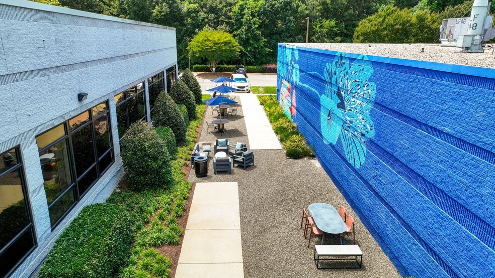 More Photos Of 4222 Emperor Blvd, Durham Research And Development For Lease