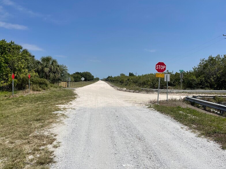 More Photos Of 2105 86th Ave SW, Vero Beach Land For Sale