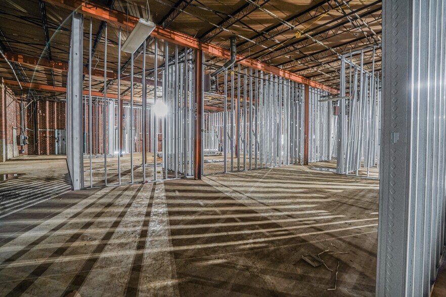 More Photos Of 517 Jones Ave NW, Atlanta Freestanding For Lease