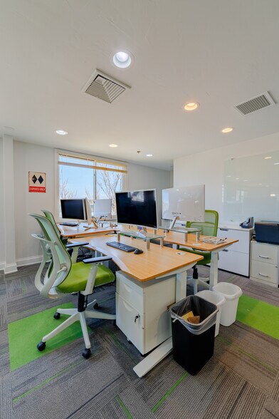 More Photos Of 2737 Mapleton Ave, Boulder Office For Lease