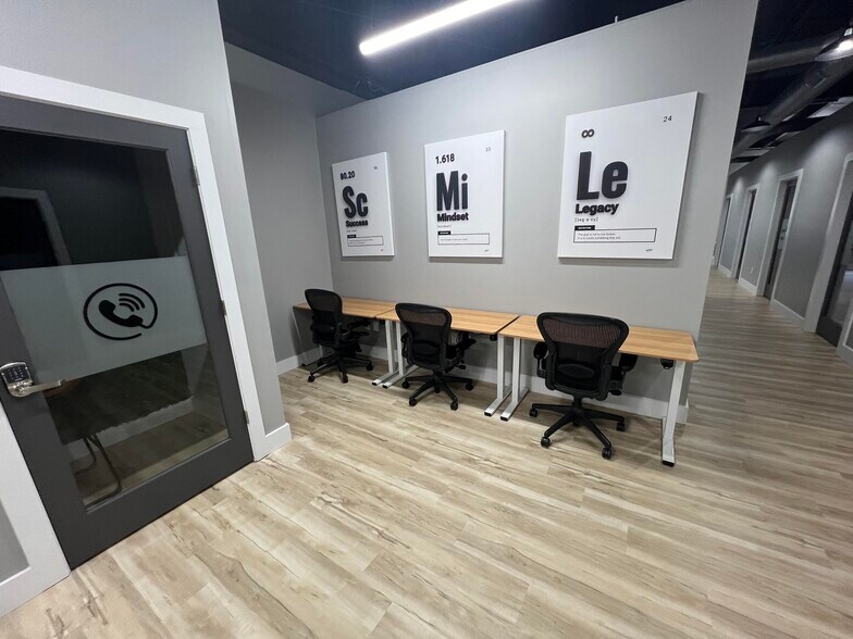 More Photos Of 2701 Main St, Hurricane Coworking Space