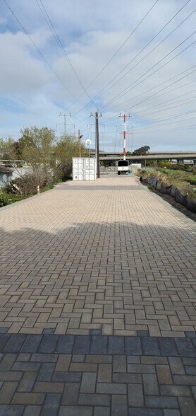 More Photos Of 800 Walnut St, San Bruno Land For Lease