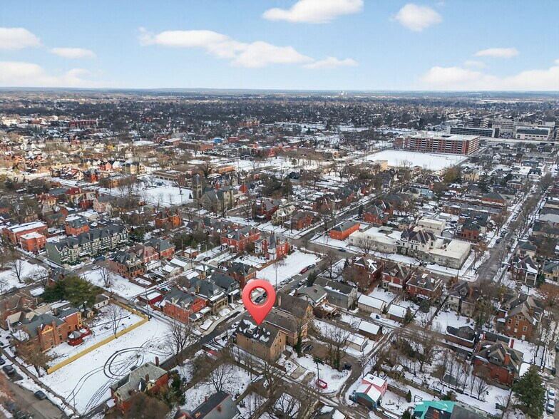 More Photos Of 153 S 17th St, Columbus Multifamily For Sale