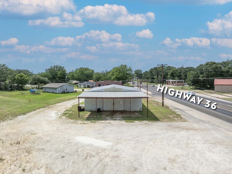 More Photos Of 585 TX-36, Caldwell Land For Sale