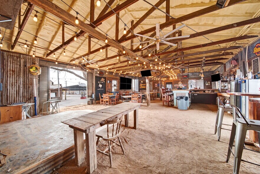 More Photos Of 12390 Farm to Market 390 W Rd, Burton Freestanding For Sale