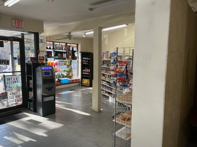 More Photos Of 30 Boston St, Salem Storefront Retail Residential For Lease