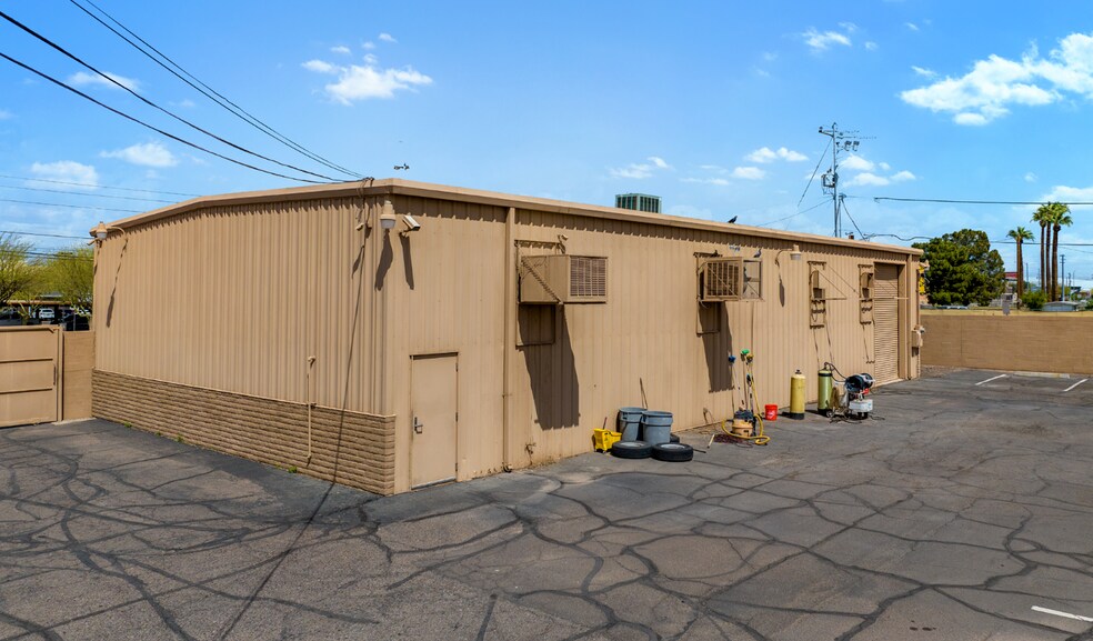 More Photos Of 917 E Buckeye Rd, Phoenix Industrial For Sale