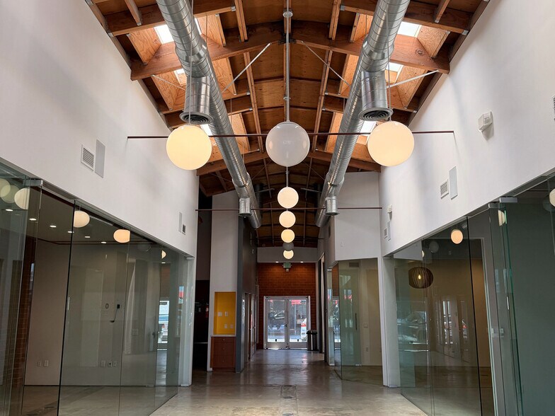 More Photos Of 8226 W 3rd St, Los Angeles Storefront Retail Office For Lease