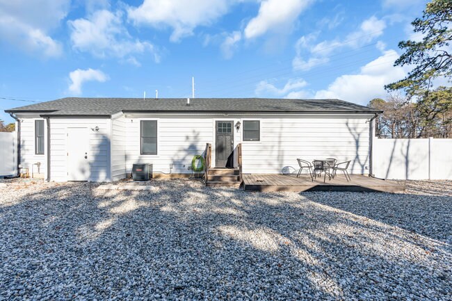 More Photos Of 184 Chambersbridge Rd, Brick Medical For Sale