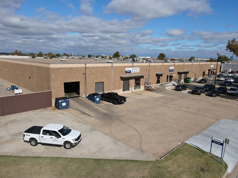 Primary Photo Of 4243-4253 Will Rogers Pky, Oklahoma City Warehouse For Lease