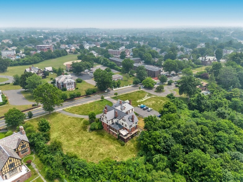 More Photos Of 270 Maple St, Springfield Hospitality For Sale