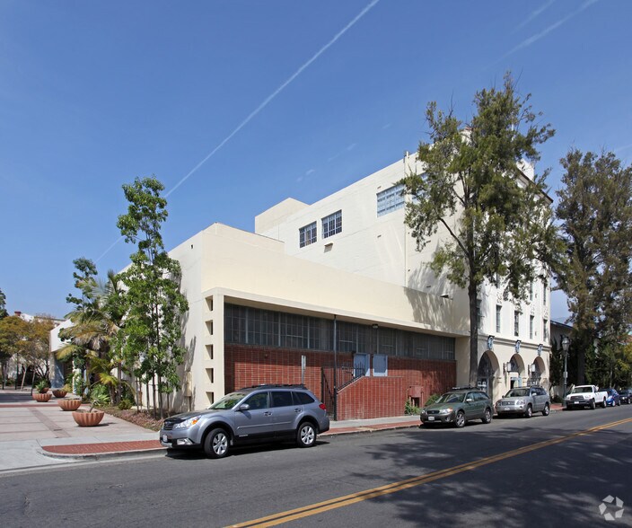 More Photos Of 27 E Cota St, Santa Barbara Office For Lease