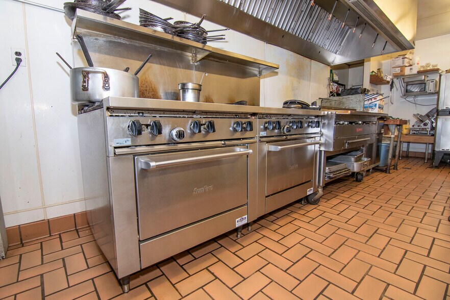 More Photos Of 910 Rock City Rd, Ballston Spa Restaurant For Sale