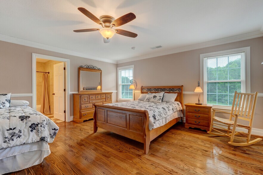 More Photos Of 178 Slaydon Rd, Eden Specialty For Sale