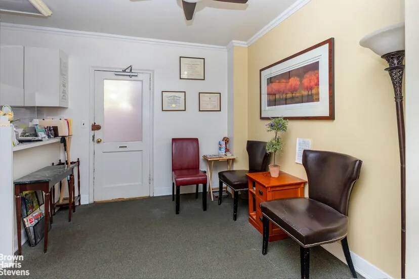 More Photos Of 121 E 60th St, New York Medical For Sale