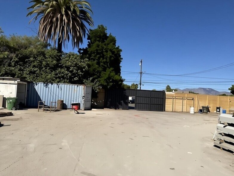 More Photos Of 2246 Durfee Ave, El Monte Land For Lease