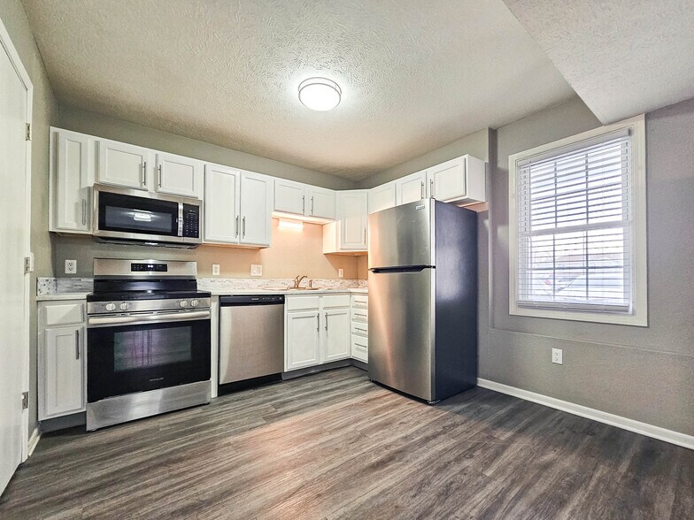 More Photos Of 2700 N 1st St, Lincoln Apartments For Sale