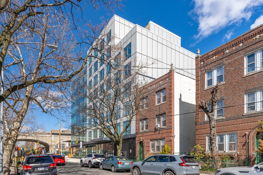 More Photos Of 45-02 Queens Blvd, Sunnyside Apartments For Lease