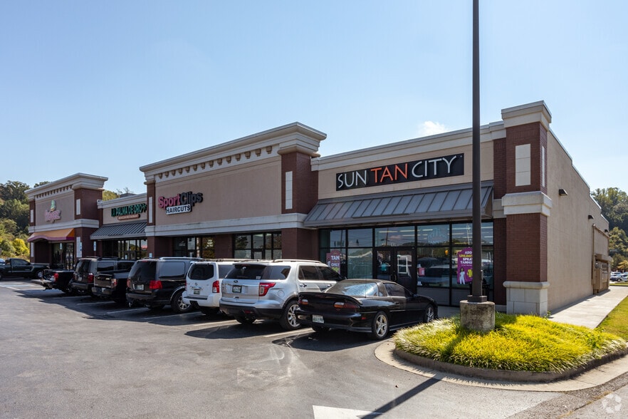 More Photos Of 2745 Schaad Rd, Knoxville Unknown For Lease