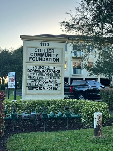 More Photos Of 1110 Pine Ridge Rd, Naples Office For Sale