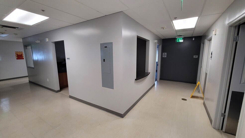 More Photos Of 730 Bennett Valley Rd, Santa Rosa Medical For Lease