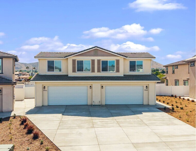 More Photos Of 5824 Persepolis Ct, Riverside Multifamily For Sale