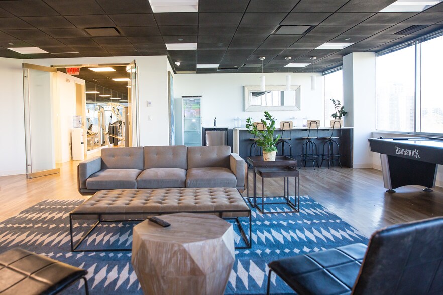 More Photos Of 750 E Main St, Stamford Office For Lease