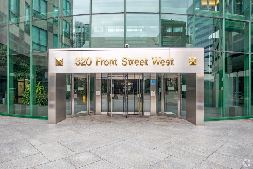 More Photos Of 320 Front St W, Toronto Office For Lease