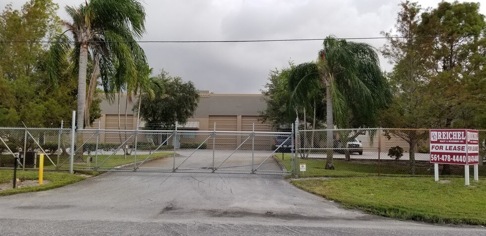 More Photos Of 3707 Interstate Park Rd S, Riviera Beach Warehouse For Sale
