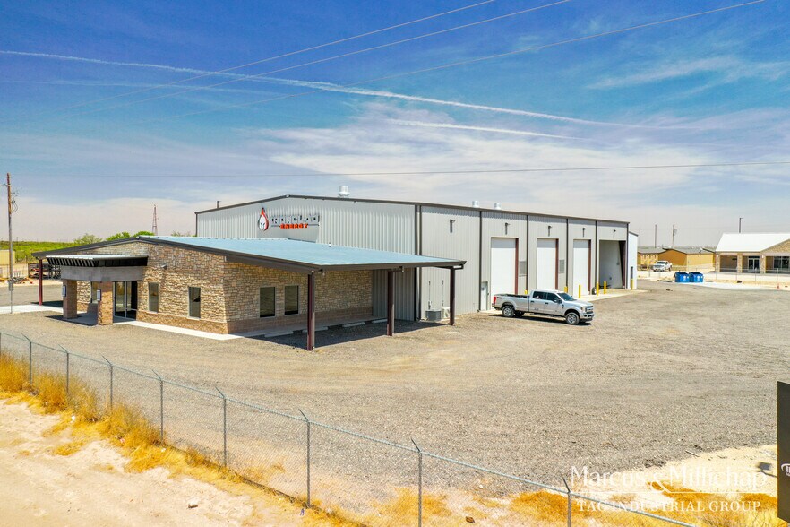 More Photos Of 210 US Highway 285, Pecos Warehouse For Sale