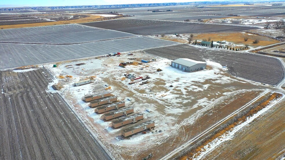 More Photos Of 3532 Hwy 58, Fairview Warehouse For Sale