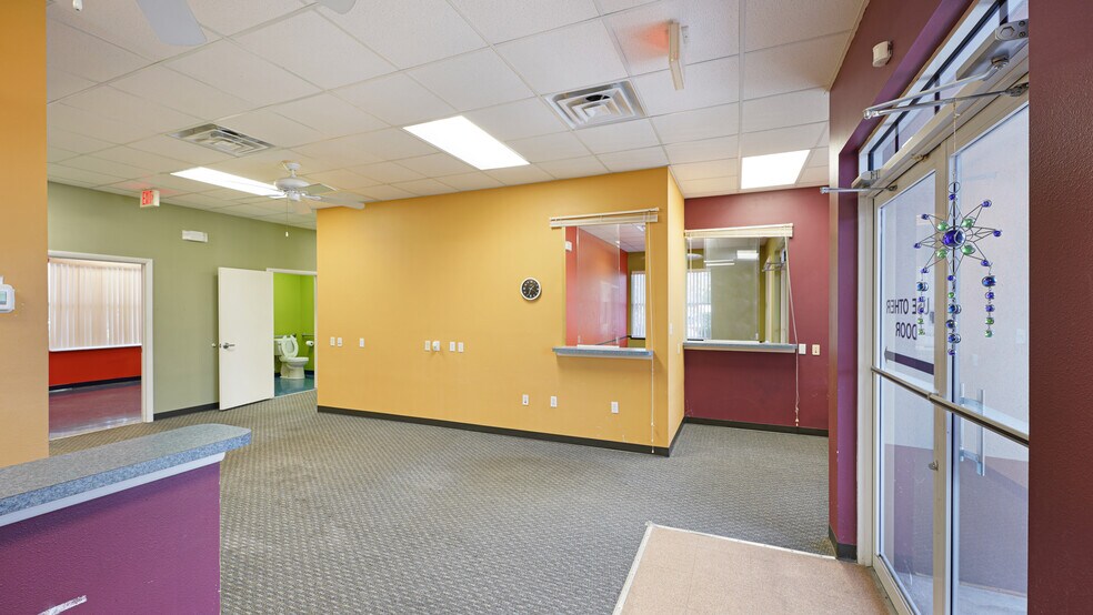 More Photos Of 3950 Sr-64 E, Bradenton Medical For Sale