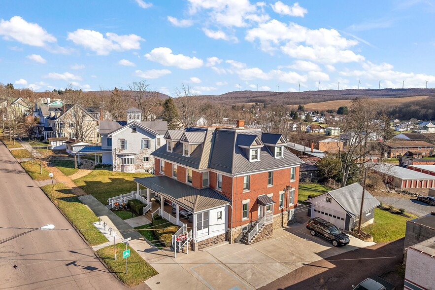 More Photos Of 106 Meyers Ave, Meyersdale Hospitality For Sale
