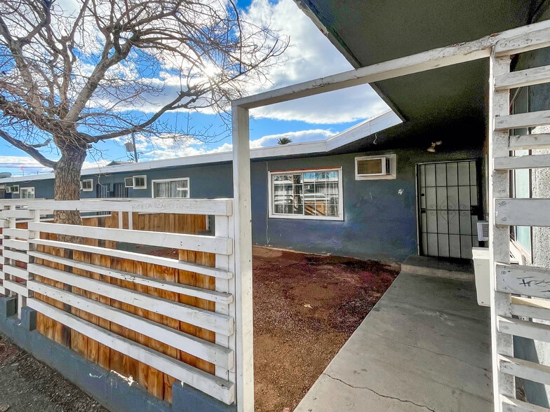 More Photos Of 2204 Sunrise Ave, Las Vegas Apartments For Sale