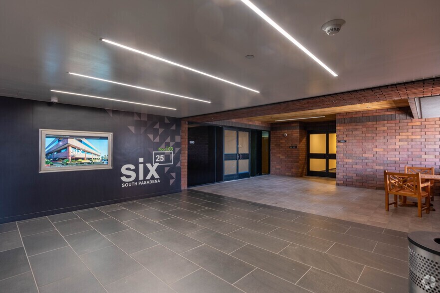 More Photos Of 625 Fair Oaks Ave, South Pasadena Office For Lease