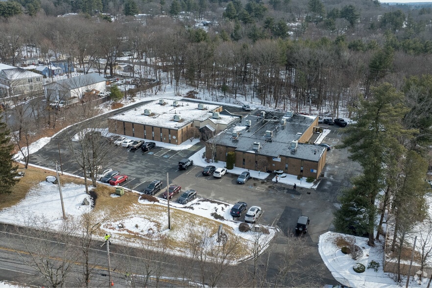 More Photos Of 112 Main St, Northborough Medical For Lease