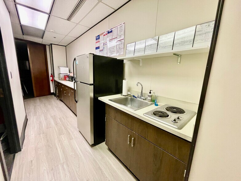 More Photos Of 44 Market Plz, Montgomery Apartments For Lease