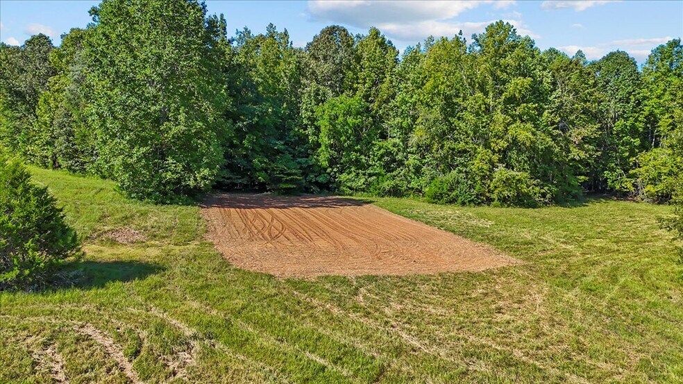 More Photos Of 1443 Henderson Rd, Gray Court Land For Sale
