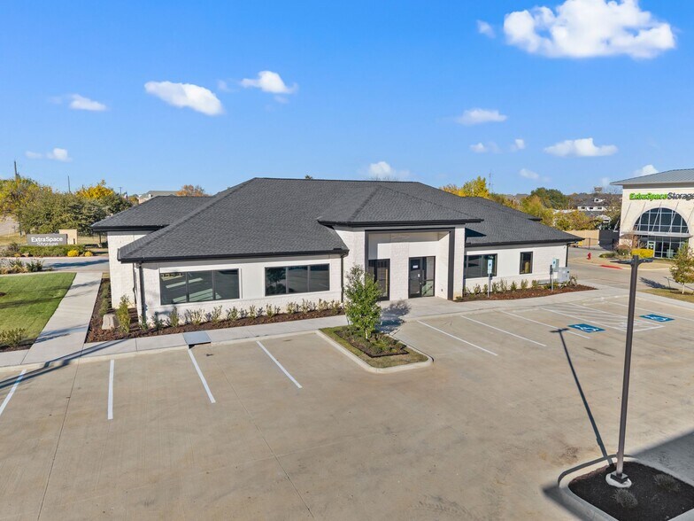 More Photos Of 8054 Precinct Line Rd, Colleyville Medical For Sale