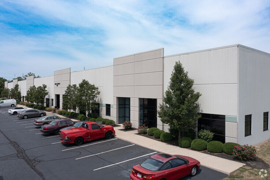 Primary Photo Of 12092-12108 Champion Way, Sharonville Light Distribution For Lease