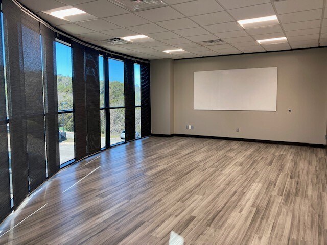 More Photos Of 500 Capital Of Texas Hwy N, Austin Unknown For Lease