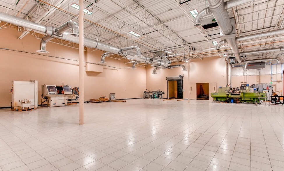More Photos Of 1835-1853 S Murray Blvd, Colorado Springs Warehouse For Lease