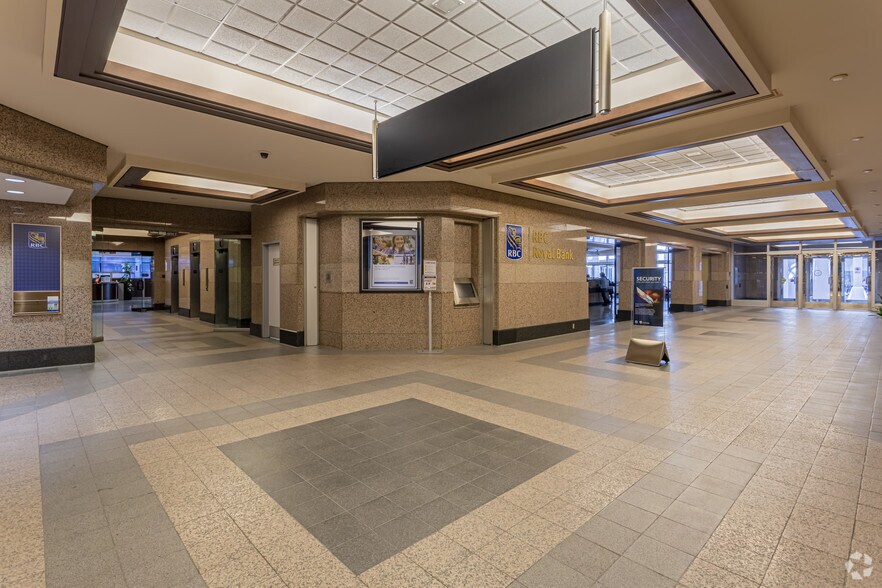 More Photos Of 335 8th Ave SW, Calgary Office For Lease