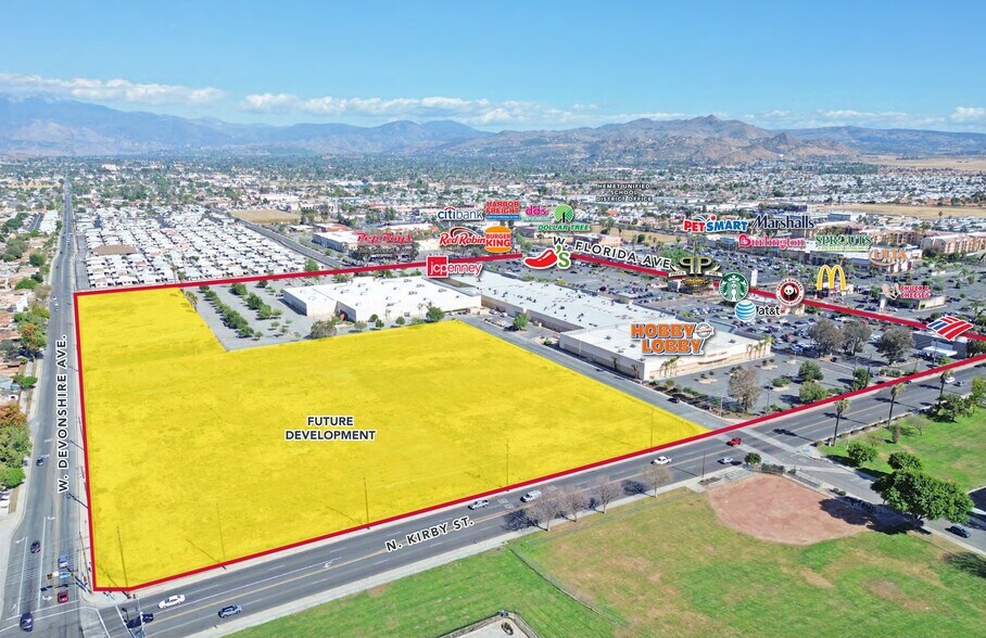 More Photos Of 2200 W Florida Ave, Hemet Unknown For Lease