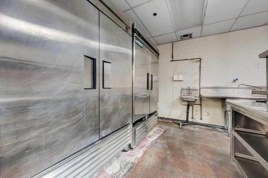 More Photos Of 2100 Fremont St, Las Vegas Restaurant For Sale
