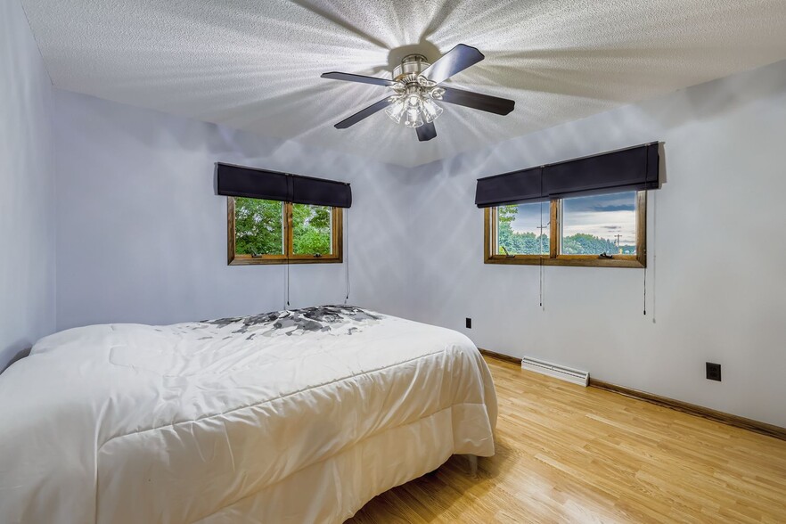 More Photos Of 198 35th St NE, Buffalo Warehouse For Sale
