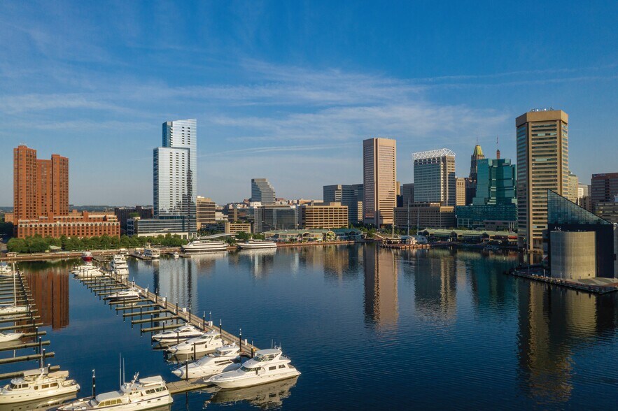 More Photos Of 100 Light St, Baltimore Office For Lease