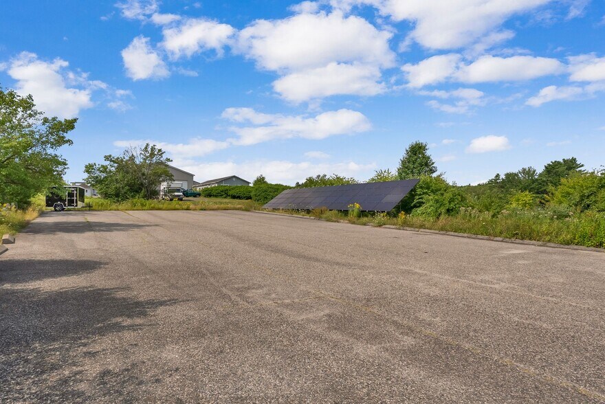 More Photos Of 150 US ROUTE 1, Freeport Fast Food For Sale
